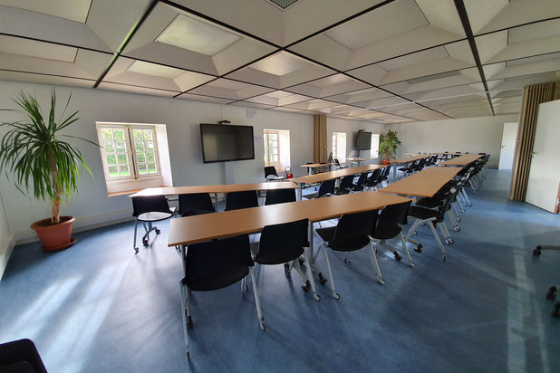 salle de réunio,-amenagement-bureaux-Rochefort