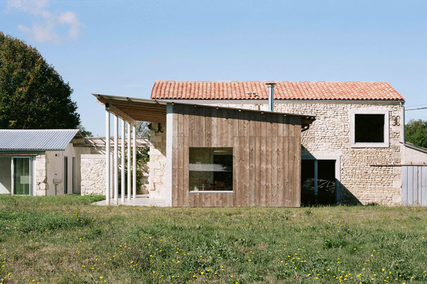 Facade bois-construction-maison-Chenac-Saint-Seurin-d'Uzet