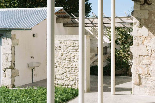 Terrasse couverte-construction-maison-Chenac-Saint-Seurin-d'Uzet