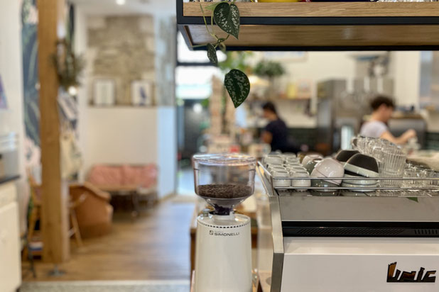 Lieu ouvert & chaleureux-amenagement-cafe_restaurant-Vannes