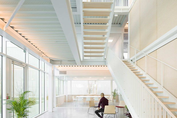 hall-construction-bureaux-Donges