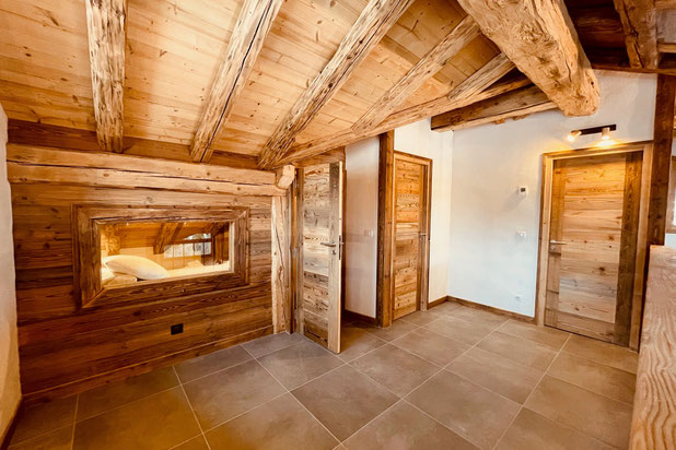 L'intérieur-rehabilitation-logement-Champagny-en-Vanoise