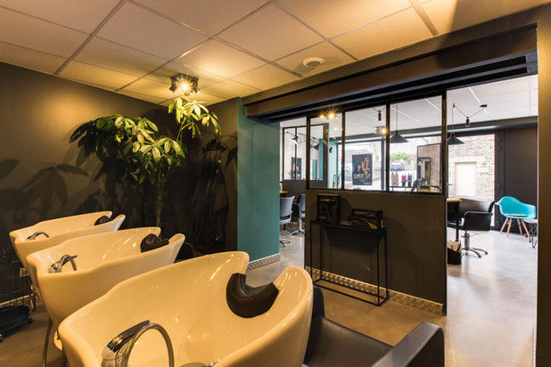 Un espace shampoing-agrandissement_extension-boutique_local-Landivisiau