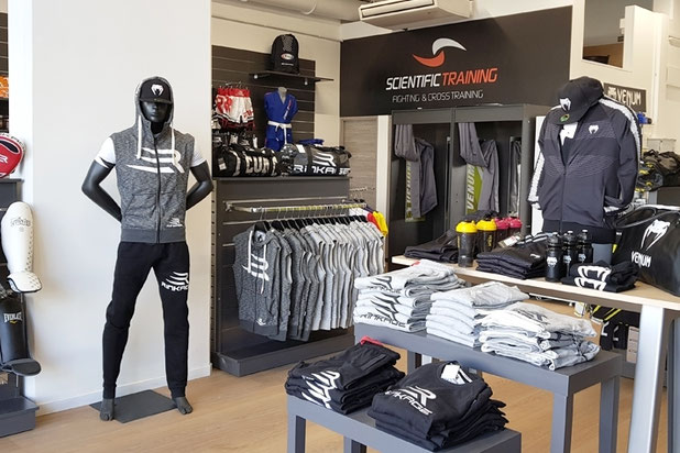 Entrée-renovation-boutique_local-Vitry-sur-Seine