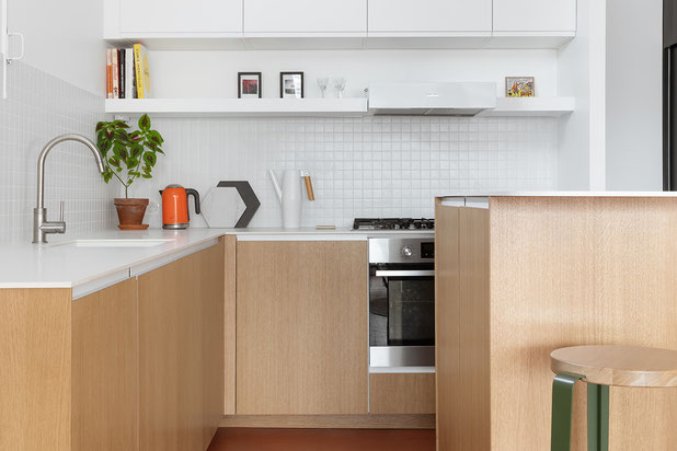 Cuisine bois et blanc-renovation-appartement-Paris