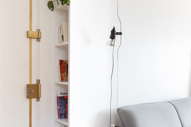 La virgule, étagères de l'entrée.-renovation-appartement-Paris