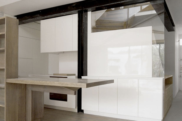 vue de la cuisine à la jonction entre existant et extension-agrandissement_extension-maison-Rosny-sous-Bois