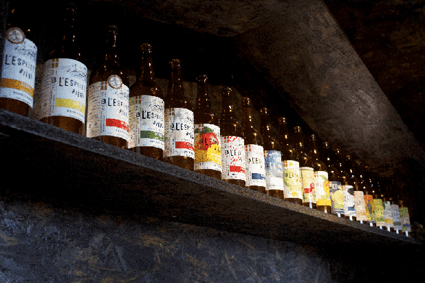 Détail Black House-rehabilitation-boutique_local-Espelette