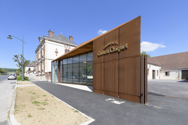 Un lien avec l'extérieur-construction-boutique_local-Dizy