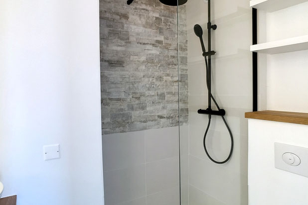 Salle de douche 1-renovation-appartement-Lorient