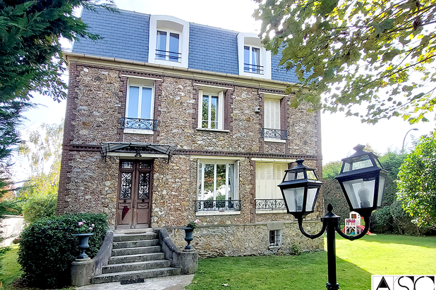 Entrée principale-surelevation-maison-Le Plessis-Trévise