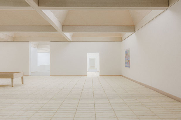 Vue intérieure des nouvelles salles d'exposition-surelevation-equipement-Saint-Gall