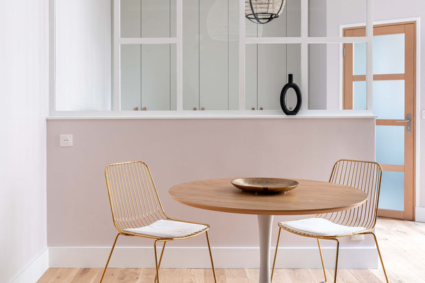 Studio coin repas-renovation-appartement-Paris