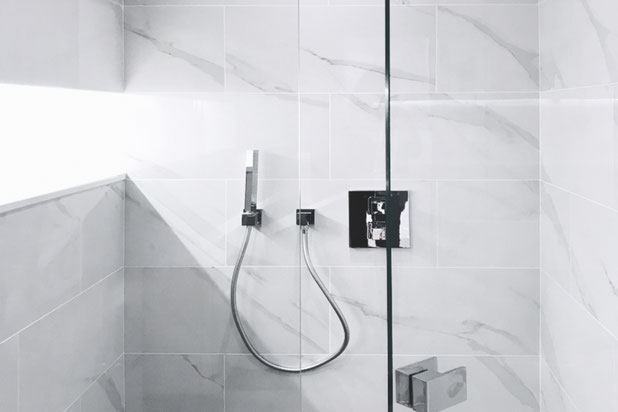 Douche-renovation-appartement-Paris