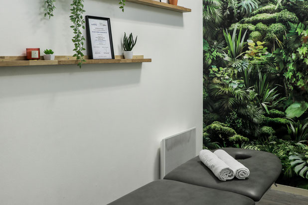 Décoration d'un cabinet de kinésithérapeute-autre-bureaux-Rennes