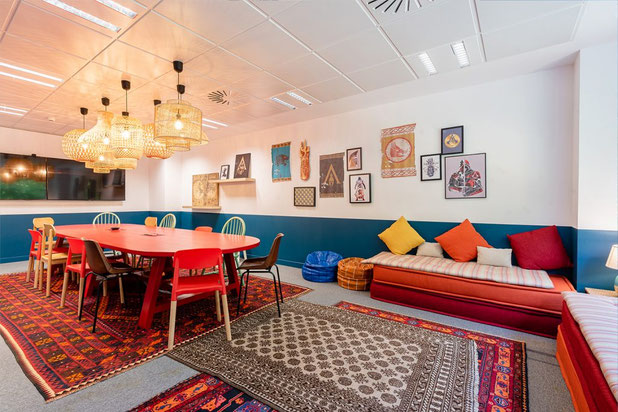 Salle de reunion Prince of Persia  1-amenagement-bureaux-Barcelone
