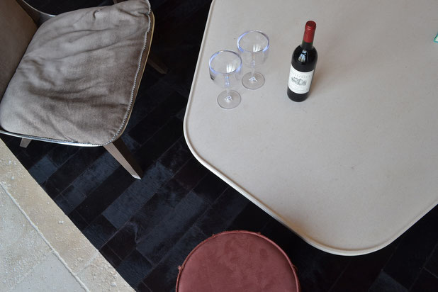 Salon de degustation-renovation-atelier_loft-Saint-Émilion