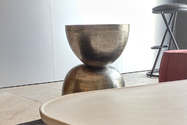 table en pierre sur mesure-renovation-atelier_loft-Saint-Émilion