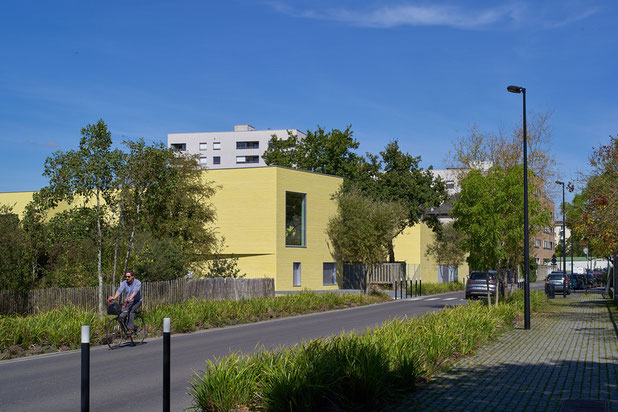 Vue lointaine rue de la Pilate-construction-equipement-Saint-Jacques-de-la-Lande