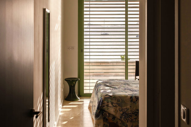 Vue d’une chambre-agrandissement_extension-maison-Saint-Cyr-sur-Mer