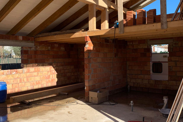 maison en bois a besalu-construction-maison-Besalú