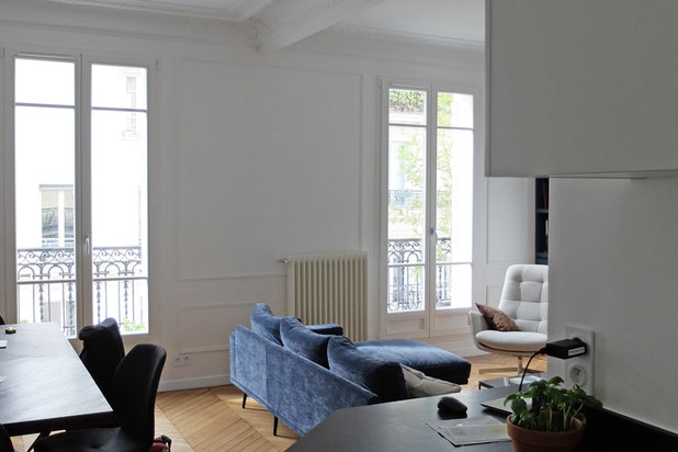 Salon depuis la cuisine-rehabilitation-logement-Paris