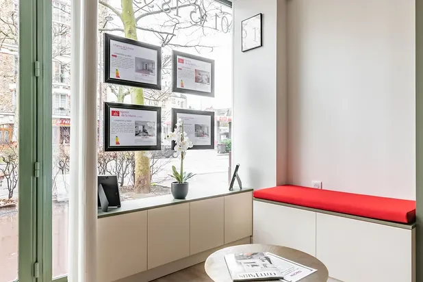 Entrée-renovation-boutique_local-Charenton-le-Pont