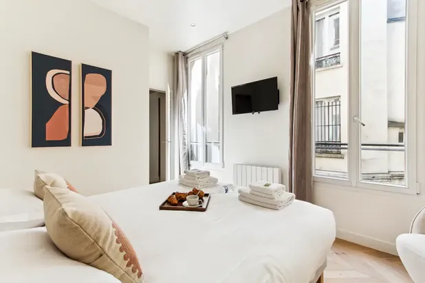 Chambre-renovation-appartement-Paris