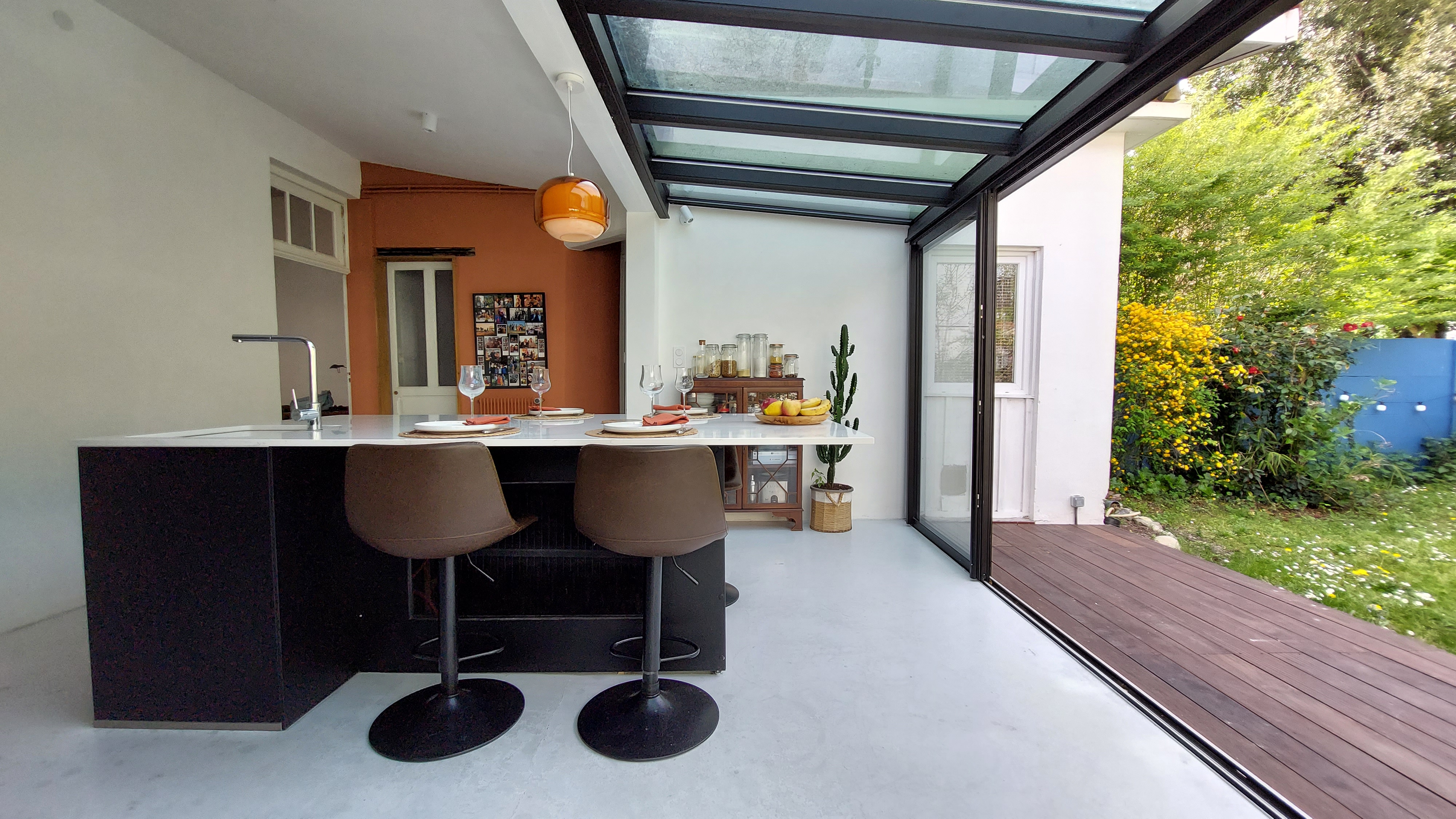 Cuisine sur jardin – extension de maison Isère