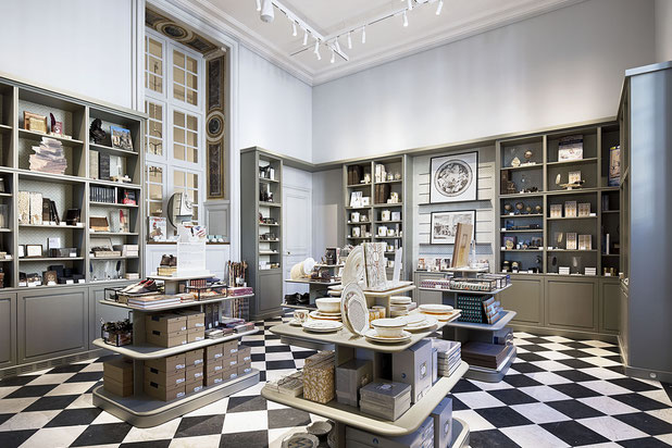 Boutique Cour de Marbre-amenagement-boutique_local-Versailles