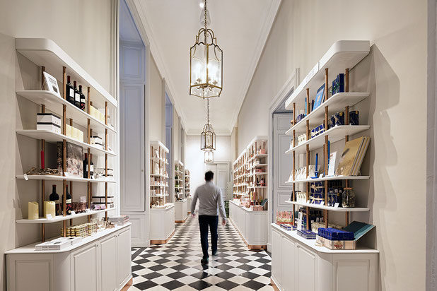 Boutique Cour de Marbre-amenagement-boutique_local-Versailles