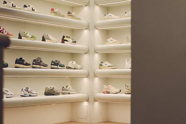 Meuble chaussure bois et acier-amenagement-boutique_local-Montpellier
