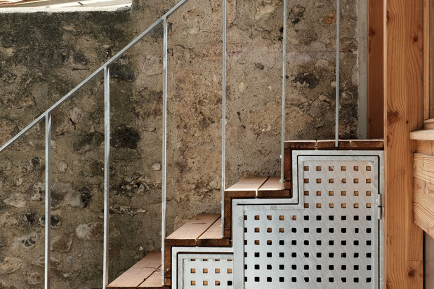 Escalier extérieur-construction-maison-Usclas-d'Hérault