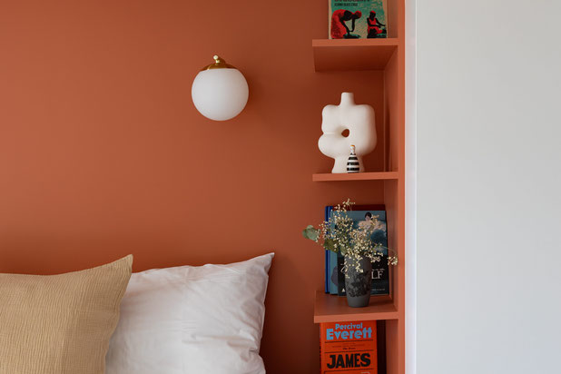 Détail de la tête de lit-renovation-appartement-Paris