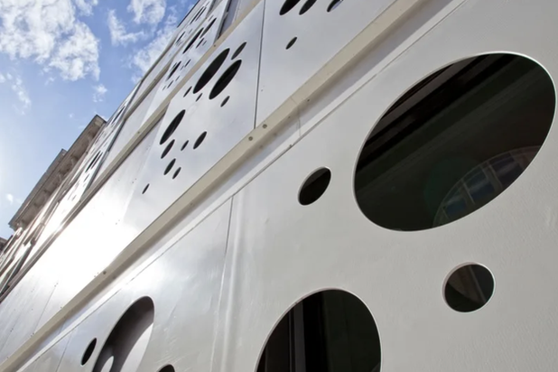 Façade à rue - Rénovation-construction-immeuble-Bruxelles