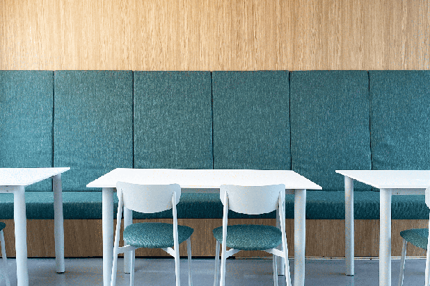Banquette-renovation-bureaux-Lyon