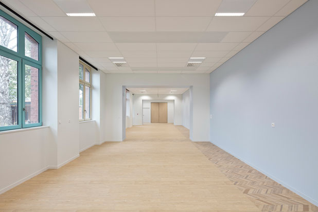 Un espace polyvalent-rehabilitation-equipement-Cancale