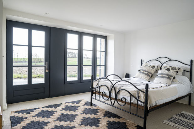 Rez-de-rue - Le garage devenu chambre-renovation-maison-Villeneuve-sur-Verberie