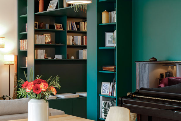 La propriétaire, journaliste, souhait pouvoir mettre ses livres en valeur, pari réussi!-renovation-appartement-Strasbourg