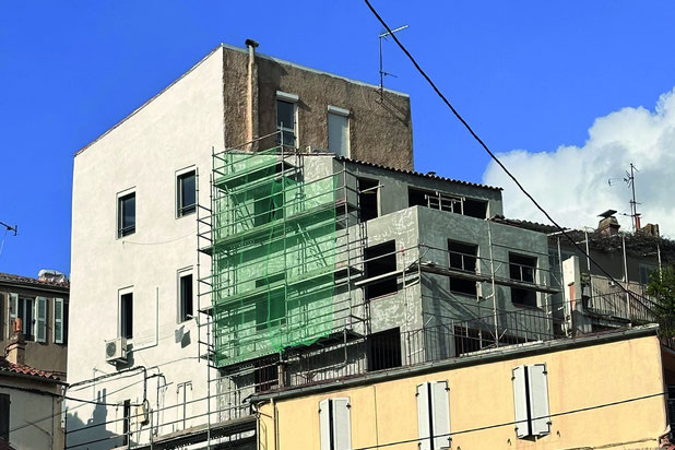 Photo-agrandissement_extension-surelevation-Marseille