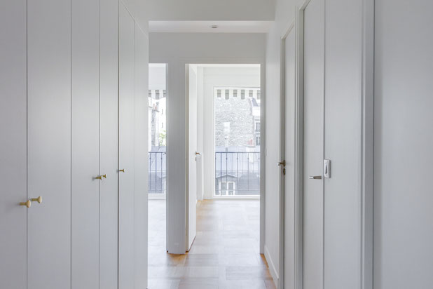 Couloir-renovation-appartement-Paris