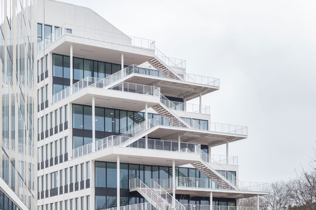 Escaliers en gradins-construction-bureaux-Bobigny