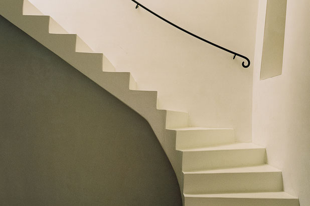 Escalier Ouest-construction-maison-Lourmarin