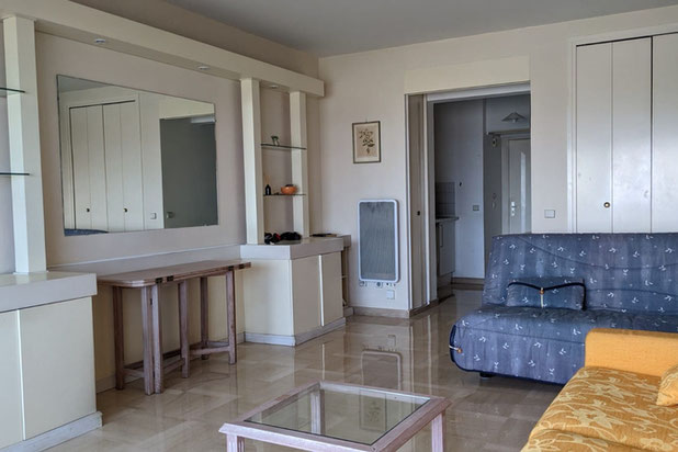 Avant-renovation-appartement-Villeneuve-Loubet