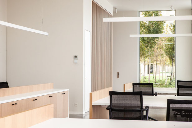 Salle de réunion-renovation-bureaux-Anvers