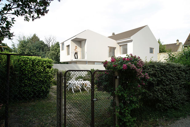 Vue rue-agrandissement_extension-maison-Méry-és-Bois