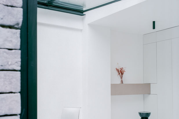 LA CURE . Rénovation et extension d'un appartement dans une charmante impasse cachée-agrandissement_extension-appartement-Paris