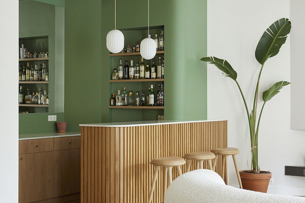 Bar du salon-renovation-appartement-Paris