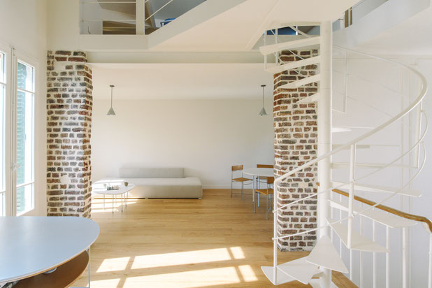 Vue sur l'espace séjour-rehabilitation-maison-Suresnes