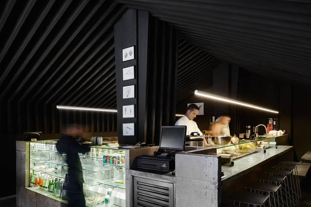 Desk d'entrée-renovation-cafe_restaurant-São Paulo